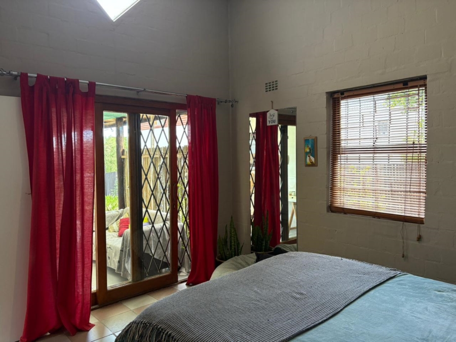 To Let  Bedroom Property for Rent in Capri Western Cape